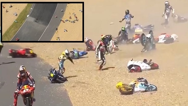 Moto3 crash
