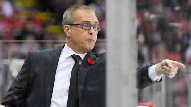 Paul Maurice during a Winnipeg Jets game.
