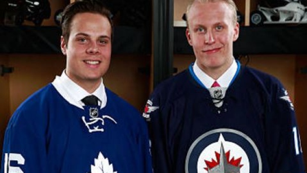 Auston Matthews and Patrik Laine at the 2015 NHL draft.