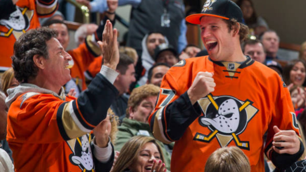 Leak: Anaheim Ducks New, Orange Third Jersey – SportsLogos.Net News
