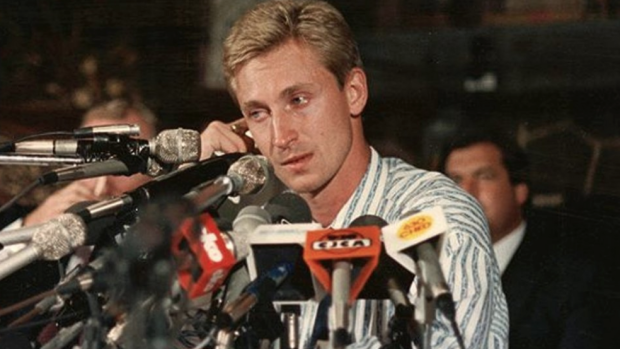 Revisiting Oilers' Unthinkable Decision to Trade Away Hockey Icon Wayne  Gretzky to Kings