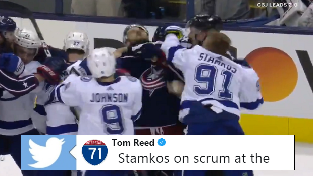 Steven Stamkos throws a punch at Nick Foligno in Game 3.