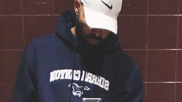 Drake Already Has Team Gear From Bronny James And Zaire Wade S