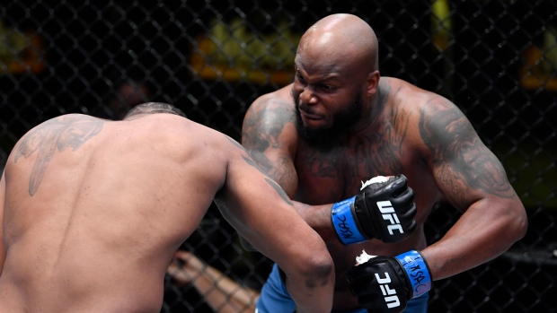 Lewis stops Oleinik to set UFC heavyweight knockout record