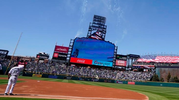 MLB Field of Dream Game: Fans have mixed feelings over jerseys