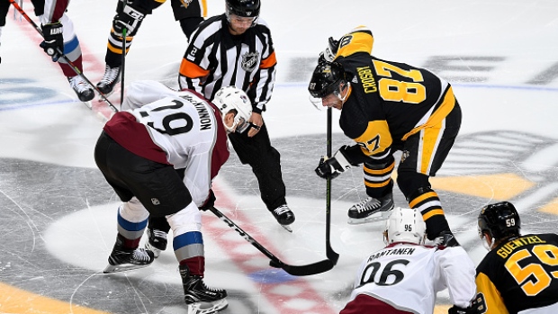 Sidney Crosby goes 1-on-1 with Nathan MacKinnon 