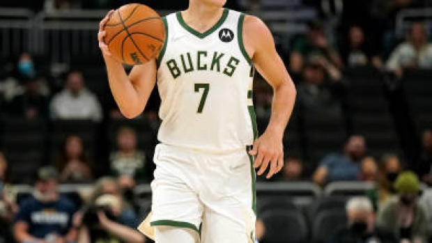REPORT: Bryn Forbes signs 2-year deal with Bucks