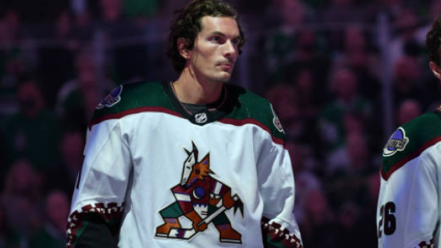 Canucks rave about Loui Eriksson, even if stats don't justify it