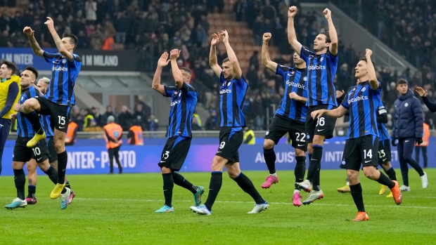 Inter Milan players celebrate