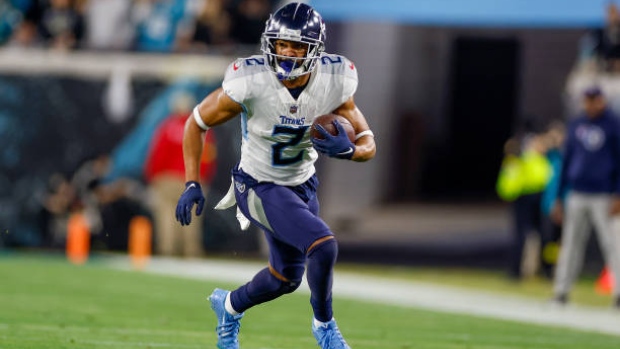 Houston Texans sign WR Robert Woods to two-year deal, sources say