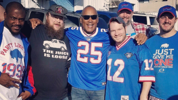O.J. Simpson in Nevada with Bills fans