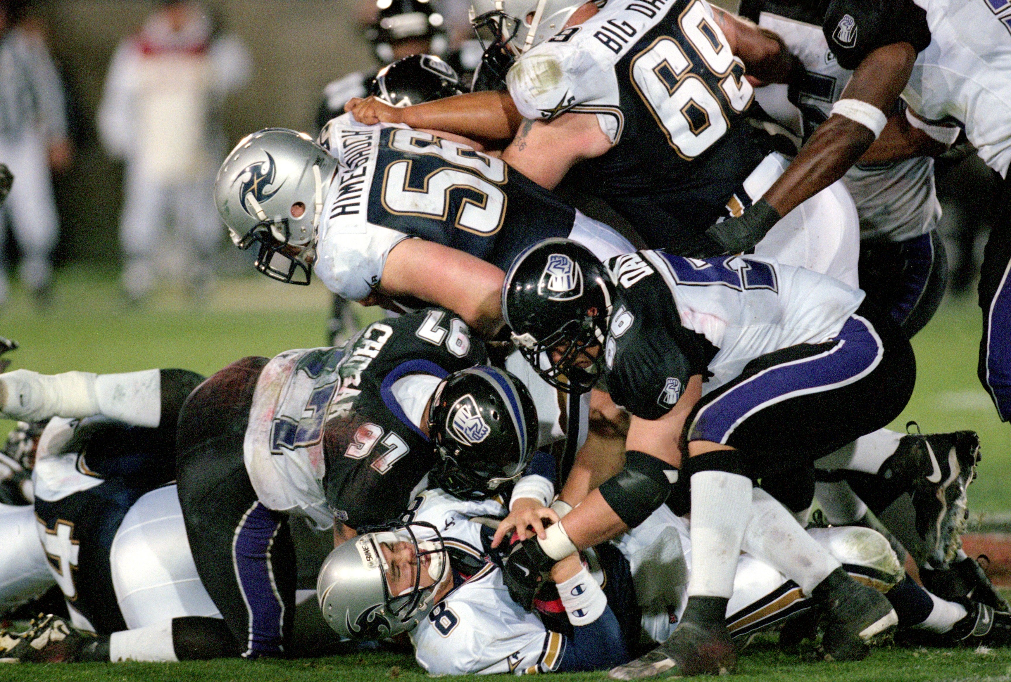 8 bizarre facts about the XFL that you may have forgotten about - Article - Bardown